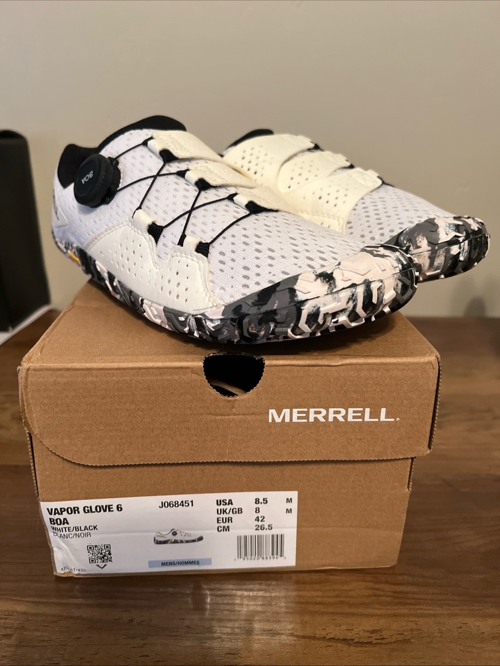 Merrell Vapor Glove 6 BOA Men’s Athletic Shoes - White/Black